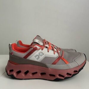 ON CLOUD HORIZON TRAIL SNEAKERS